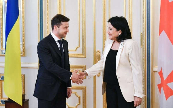 სალომე ზურაბიშვილი უკრაინის პრეზიდენტს ტელეფონით ესაუბრა