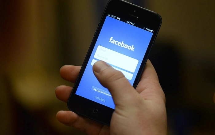 Facebook-ი თავის თანამშრომლებს უთვალთვალებს