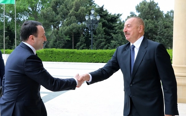 მიზანდასახულნი ვართ, რომ მეტი პროექტი განვახორციელოთ ერთად, - ირაკლი ღარიბაშვილი ილჰამ ალიევს