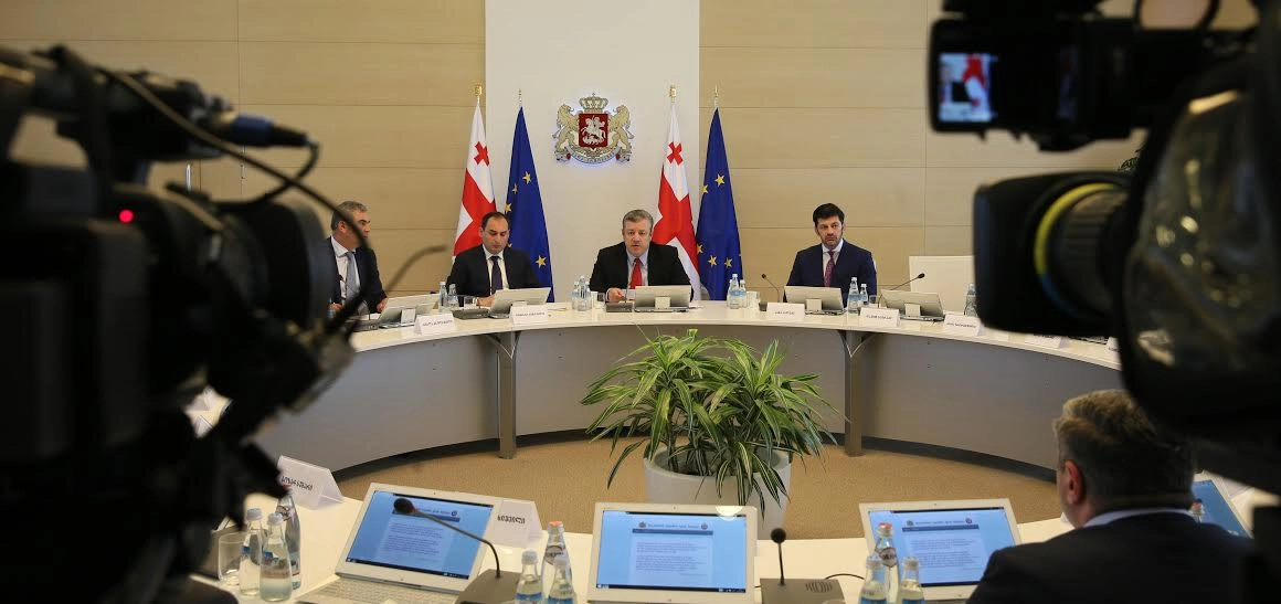 177 დევნილ ოჯახს ქუთაისში საცხოვრებელი სახლები უსასყიდლოდ გადაეცემა