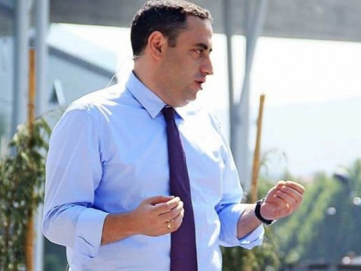 „ქართული ოცნების“ წარმომადგენლები, ამომრჩეველზე ზეწოლის მოხდენის მიზნით, მოლაპარაკებებს აწარმოებენ კრიმინალურ ავტორიტეტებთან - გიორგი ვაშაძე