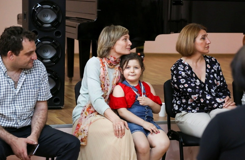  მაკა ჩიჩუამ წნორში შშმ პირთა მშობლებთან შეხვედრა გამართა