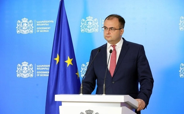 რატი ბრეგაძე ამბობს, რომ სააკაშვილმა გლდანის ციხის თანამშრომლებს ფიზიკური და სიტყვიერი შეურაცხყოფა მიაყენა