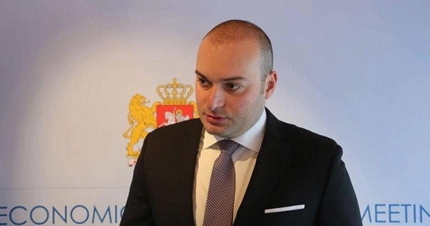 ჩვენს პოლიტიკურ გუნდში ყველა მივესალმებით ირაკლი ღარიბაშვილის დაბრუნებას პარტიაში ძალიან მნიშვნელოვან თანამდებობაზე - პრემიერი