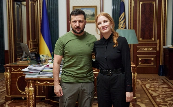 ამერიკელი მსახიობი ჯესიკა ჩესტეინი კიევში ვოლოდიმირ ზელენსკის შეხვდა