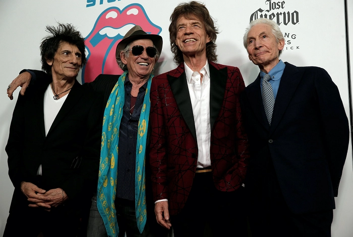 The Rolling Stones-ის გიტარისტმა მიკ ჯაგერს ჯერ სტერილიზაციის გაკეთება ურჩია, შემდეგ კი ბოდიში მოუხადა
