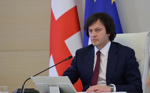 ირაკლი კობახიძე კირ სტარმერს დიდი ბრიტნეთის საპარლამენტო არჩევნებში გამარჯვებას ულოცავს