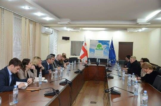 გიგლა აგულაშვილი „საყდრისის დაცვის საზოგადოებრივი კომიტეტის“ წევრებს შეხვდა