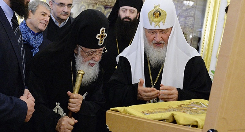 თქვენი მისიონერული შრომით მილიონობით ადამიანი განამტკიცეთ რწმენაში - ილია მეორე რუსეთის პატრიარქს 