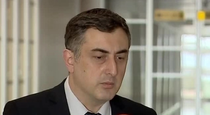 ის, რომ 2008 წელს საქართველომ დაიწყო ომი, დღეიდან ხდება „ქართული ოცნების" სავიზიტო ბარათი - სერგო რატიანი