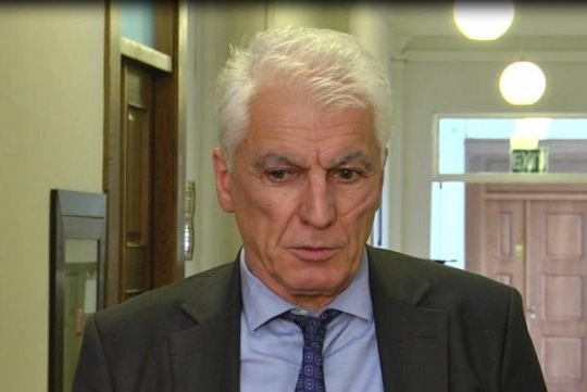 თამაზ მეჭიაური:  თუ „რესპუბლიკელი“ მინისტრები თანამდებობას დატოვებენ, მზად ვარ, დავტოვო პარტია