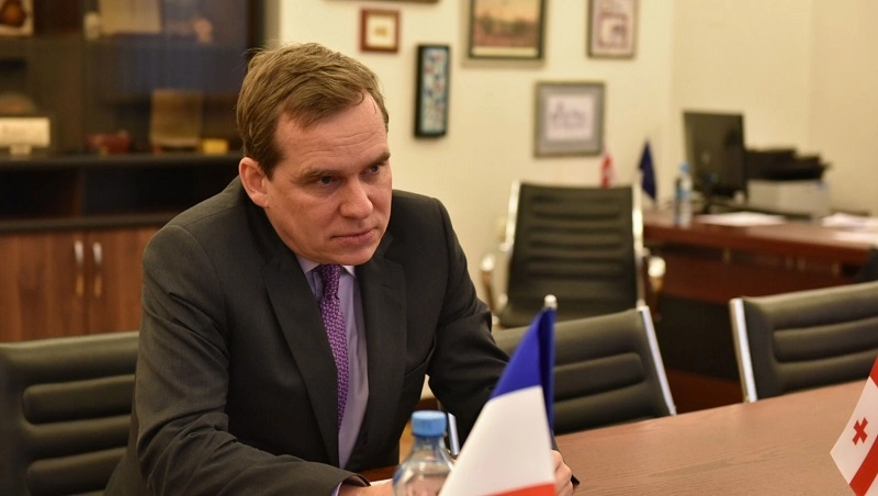 ხელისუფლების პასუხისმგებლობაა მიხეილ სააკაშვილის ჯანმრთელობისა და ღირსების დაცვა - საფრანგეთის ელჩი