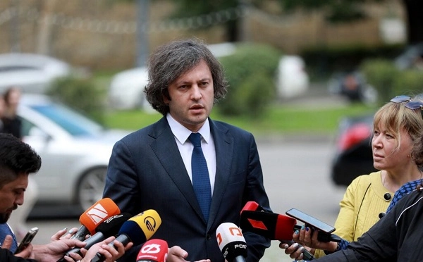 მძიმე ბრალდებები როდესაც ჟღერდება „ეფესბეს“ აგენტობაზე და იმაზე, რომ ეს ადამიანი ქართულ საზოგადოებაზე ახდენს ჭარბ გავლენას, ამას უნდა მოჰყვეს მტკიცებულება - ირაკლი კობახიძე ოთარ ფარცხალაძეზე