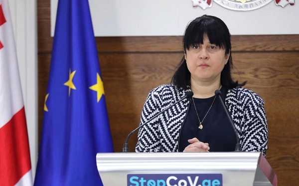 ივლისი და აგვისტო სკოლის კოლექტივმა აქტიური ვაქცინაციისთვის უნდა გამოიყენონ  - თამარ გაბუნია