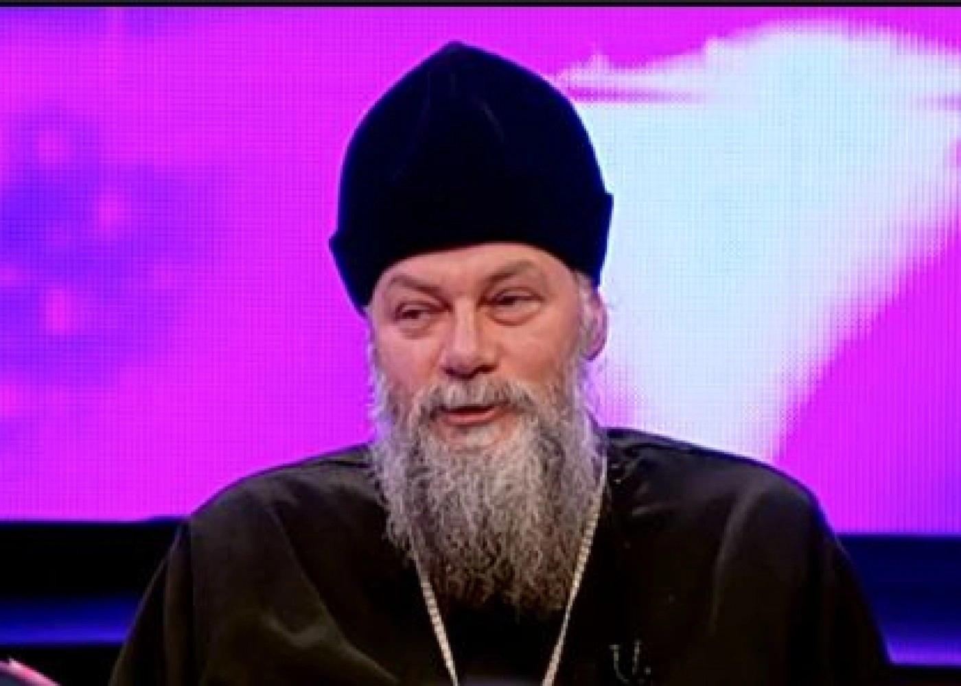  მეუფე პეტრე საპატრიარქოს ტელევიზიის ხელმძღვანელის თანამდებობიდან გათავისუფლდა