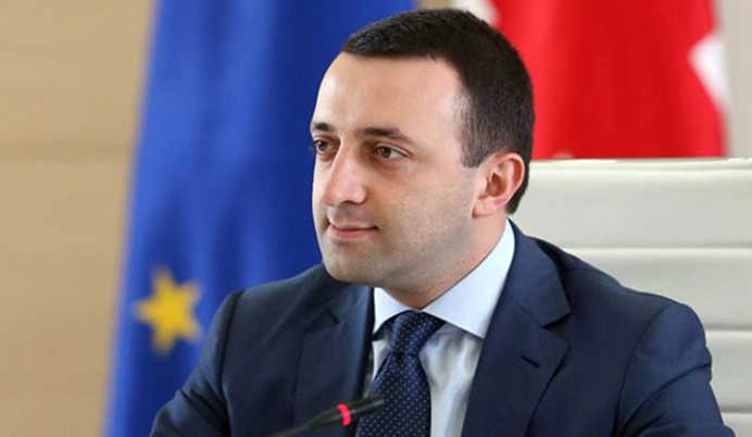 პრემიერ-მინისტრმა რუსთაველისა და ეროვნული პრემიების ლაურეატები დააჯილდოვა