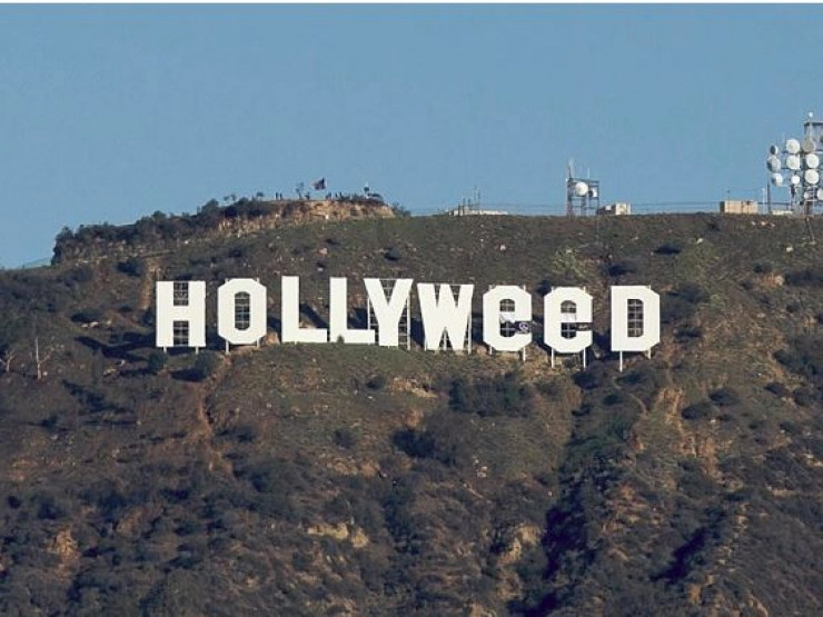  HOLLYWOOD-ის ცნობილი წარწერა უცნობმა პირმა HOLLYWEED-ად გადააკეთა (ვიდეო)
