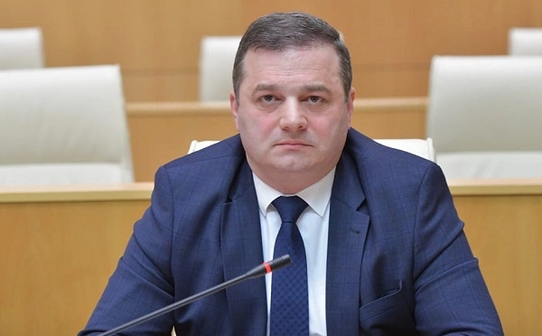 გაათავისუფლეთ უსამართლოდ დაკავებული ახალგაზრდები, რომლებიც თქვენს მხარდამჭერებსაც კი ხინჯად აქვთ გულში გაჩხერილი - ფრაქცია „საქართველოსთვის“ პარლამენტს „ამნისტიის შესახებ“ კანონპროექტს წარუდგენს