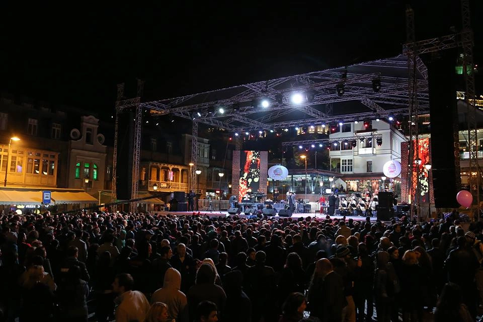   საახალწლო ღონისძიებებს  3 იანვარს თბილისის მერიის ბიგ ბენდი დახურავს