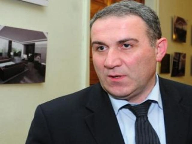 დავით ბაქრაძემ სოფელ გამარჯვებაში დეპუტატობის კანდიდატად ნუგზარ წიკლაური წარადგინა