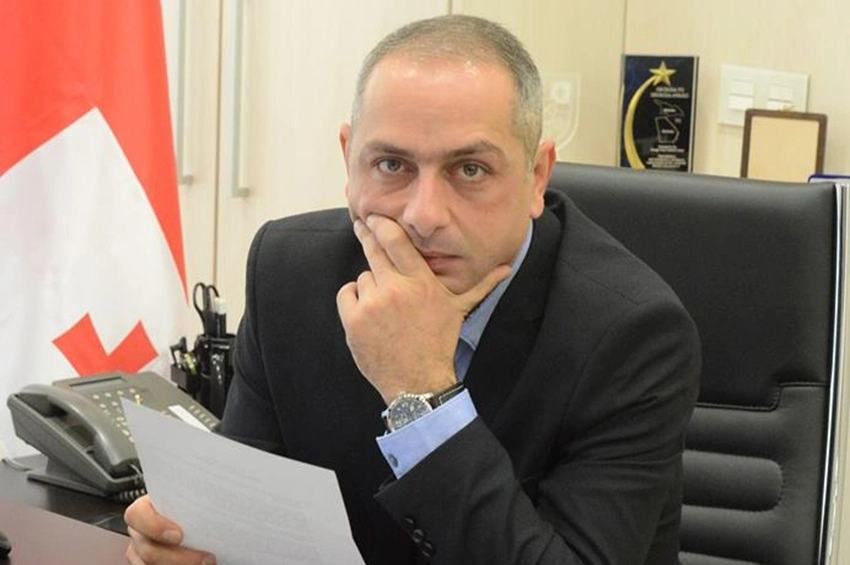 იმდენი სამსახურეობრივი საქმე მაქვს,  ამომრჩეველთან კომუნიკაციისთვის  დრო არ მყოფნის, რისთვისაც ბოდიშს ვიხდი - ირაკლი სესიაშვილი