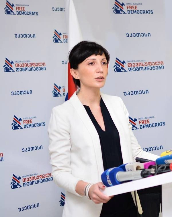 ''ირაკლი ალსანია - თავისუფალი დემოკრატების'' აღმასრულებელმა მდივანმა თამარ კეკენაძემ სააპელაციო სასამართლოში სარჩელი შეიტანა