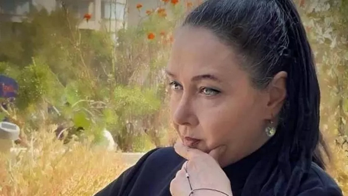 ირანში ორი ცნობილი მსახიობი დააკავეს, რომლებიც საჯაროდ თავსაბურავის გარეშე გამოჩნდნენ და საპროტესტო აქციებისადმი მხარდაჭერა გამოხატეს