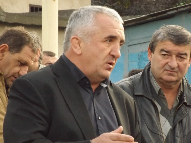  ვალერი გელაშვილი ხაშურის მოსახლეობასთან შეხვედრას განაგრძობს