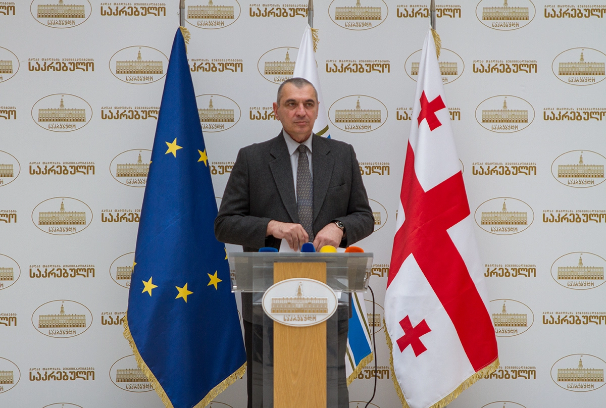  დავით ზურაბიშვილი თბილისის მერს მიმართავს