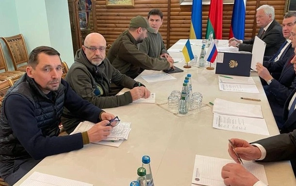 რუსეთის წარმომადგენლები მოლაპარაკებებზე ულტიმატუმის ენით უკვე აღარ ლაპარაკობენ - პოდოლიაკი