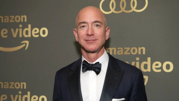 Amazon-ის დამფუძნებელმა ჯეფ ბეზოსმა ერთ ღამეში 7 მლრდ დოლარი დაკარგა