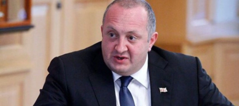 საქართველოს პრეზიდენტი ირანის ახლადარჩეულ პრეზიდენტს არჩევნებში გამარჯვებას ულოცავს