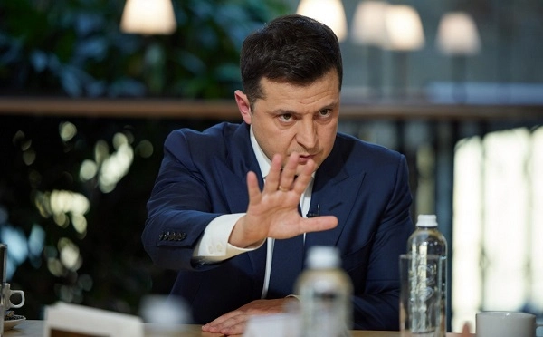 ზელენსკი მსოფლიო ლიდერებსა და მედიას მოუწოდებს პანიკას ნუ თესავენ 