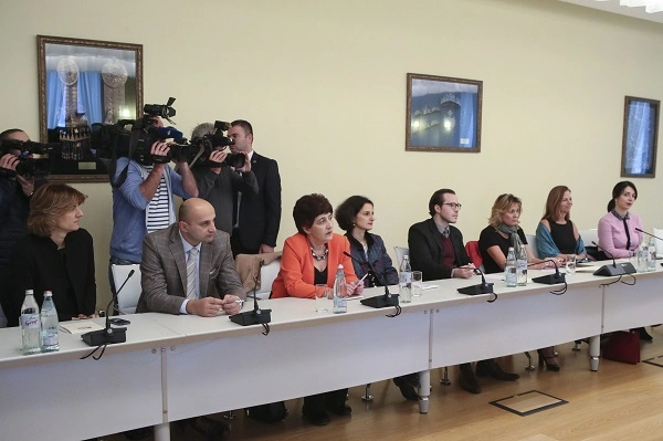 საქართველოს პრეზიდენტმა კონსულტაციები საერთაშორისო ორგანიზაციებთან შეხვედრებით განაახლა