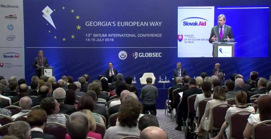 იოჰანეს ჰანი: მსურს დაგარწმუნოთ, რომ ვიზალიბერალიზაციის პროცესი მიმდინარე წლის ოქტომბერში დასრულდება