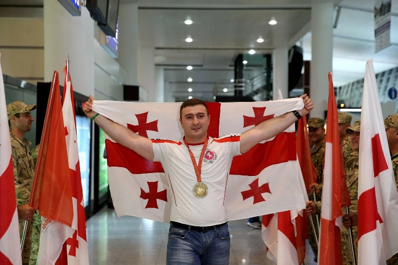შსს-ს თანამშრომელი ძალისმიერი სამჭიდის მსოფლიო თასის ჩემპიონი გახდა