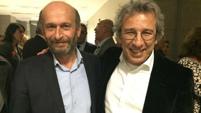 თურქეთში ჟურნალისტები შპიონაჟის ბრალდებით დააკავეს