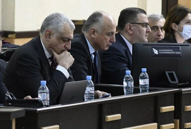 სასამართლომ მამუკა ხაზარაძე და ბადრი ჯაფარიძე დამნაშავედ ცნო, თუმცა საქმის ხანდაზმულობის გამო ისინი სისხლის სამართლებრივი პასუხისმგებლობისგან გაათავისუფლა