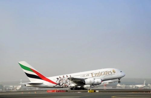ავიაკომპანია Emirates-მა თვითმფრინავზე „რეალის“5 ფეხბურთელი გამოსახა