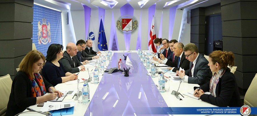 ნოდარ ხადური ევროპის რეკონსტრუქციისა და განვითარების ბანკის წარმომადგენლებს შეხვდა