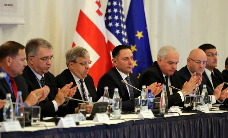 ვახტანგ გომელაურმა ბირთვულ მეცნიერებასტან დაკავშირებით მსოფლიო კონგრესი გახსნა
