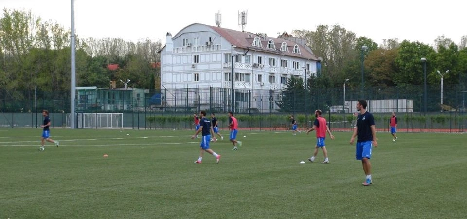  „დინამოს“ საწვრთნელ ბაზასთან 16-სართულიანი საცხოვრებელი კომპლექსის მშენებლობა შეჩერებულია