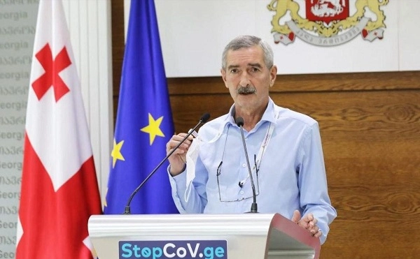  თუ ჯანმოს მიერ პრეკვალიფიცირებული იქნება, რატომაც არა - პაატა იმნაძე ჩინური ვაქცინის შემოტანაზე