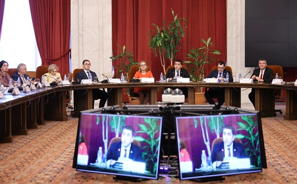 იმედი მაქვს, რომ შემდეგ ათწლეულში ევროკავშირისა და ნატო-ს საოცნებო ქოლგა საქართველოს ცაზე გაიშლება - შალვა პაპუაშვილი