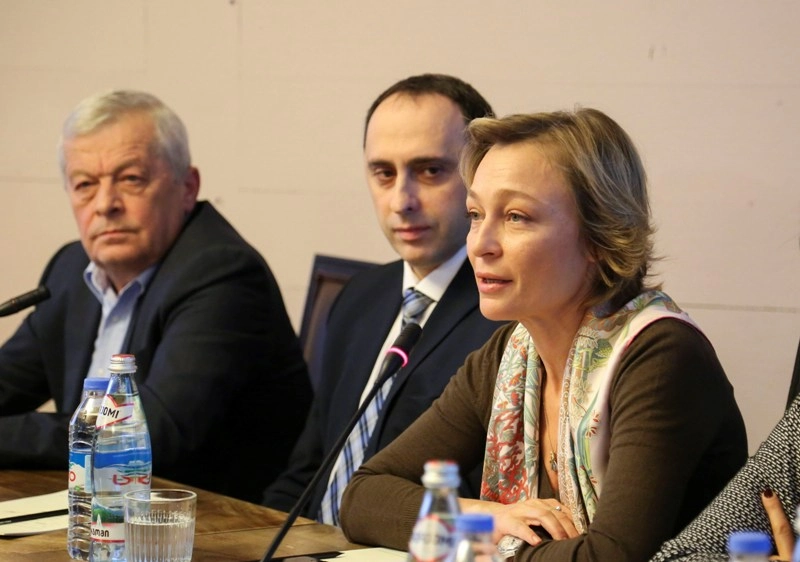 პირველმა ლედიმ კონფერენციაში „ბავშვთა ადრეული განვითარება შეზღუდული შესაძლებლობების პრევენციისთვის" მიიღო მონაწილეობა