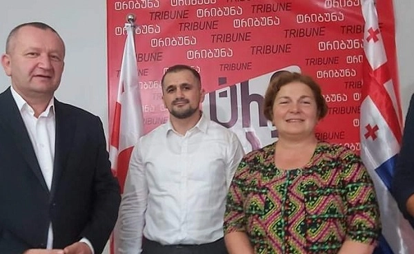 ლია მუხაშავრია პოლიტიკაში მიდის