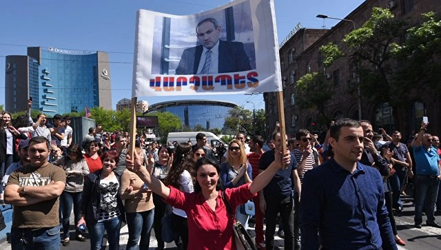 სომხეთის მმართველი პარტია პრემიერის პოსტზე მხარს ოპოზიციის კანდიდატს დაუჭერს