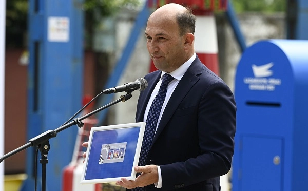  "საქართველოს ფოსტის" ინიციატივითა და საქართველოს სახელმწიფო ჰიდროგრაფიული სამსახურის მხარდაჭერით, საფოსტო მარკის "საქართველოს საზღვაო შუქურების" პრეზენტაცია გაიმართა