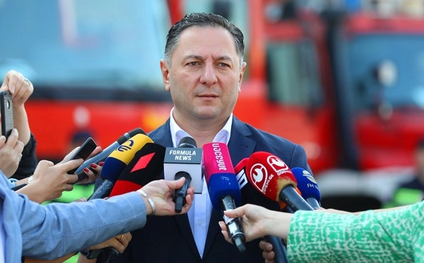 ბათუმში კორპუსის ჩამონგრევის მიზეზად საყრდენი კედლის გამოცლა განიხილება - ვახტანგ გომელაური 