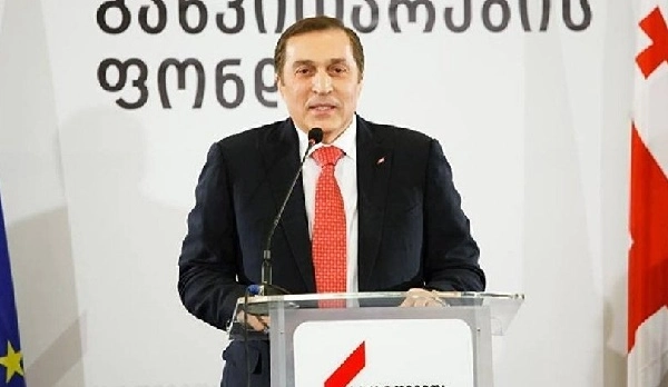 პაატა ბურჭულაძე პარტიაში რჩება